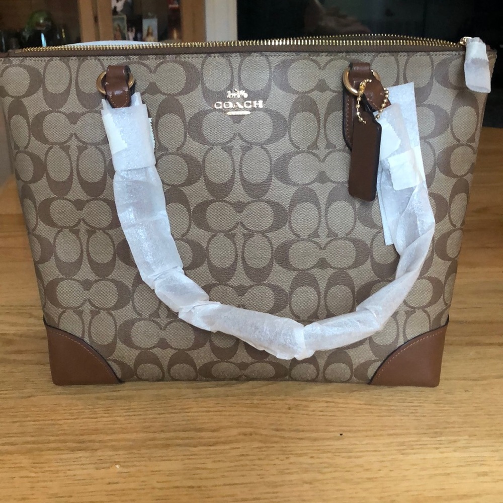 Coach Tote